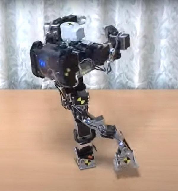 Dr. Guero’s Latest Humanoid Robot Performs Stunning Moves! | The ...